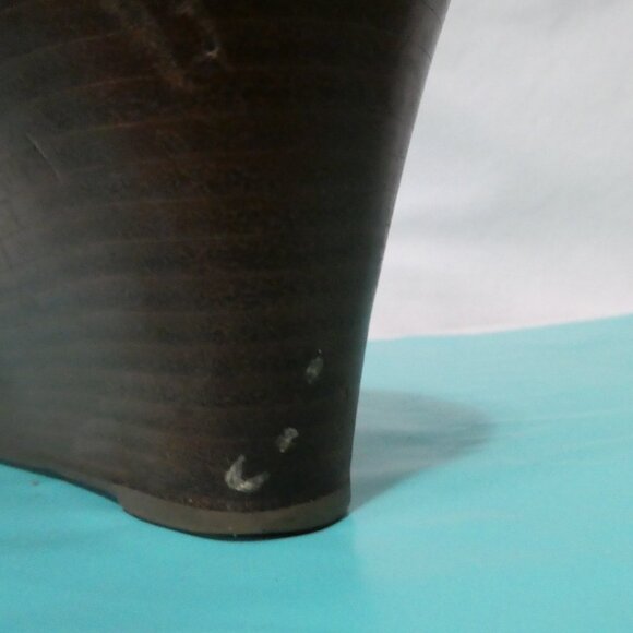 TORY BURCH | 9.5 inch bottom measured | Tory Burch Sally Wedge - Picture 15 of 15